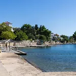 Aurora By Interhome Maslenica