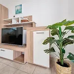 Aurora By Interhome Apartment *