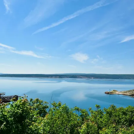 Aurora By Interhome Maslenica