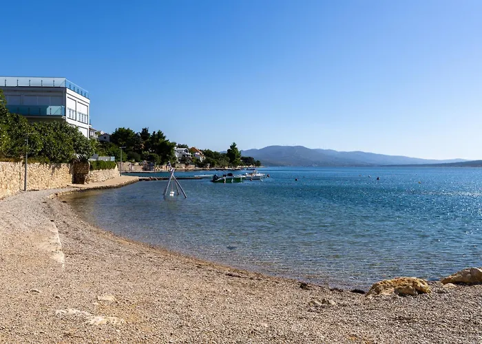 Appartement Aurora By Interhome *