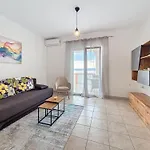 Aurora By Interhome Daire