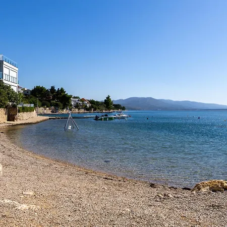 Апартаменты Aurora By Interhome *