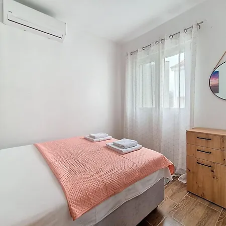 Aurora By Interhome Apartment