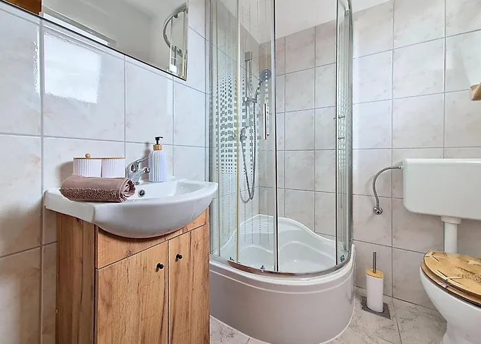 Aurora By Interhome *